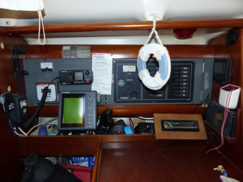 Oceanis 351 - 29.jpg